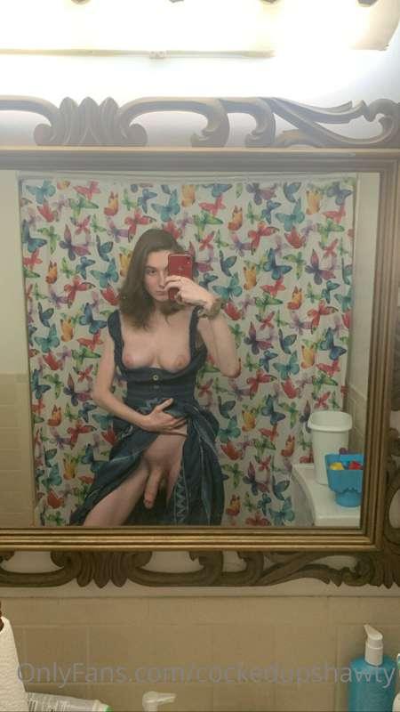 losertgirl image #0