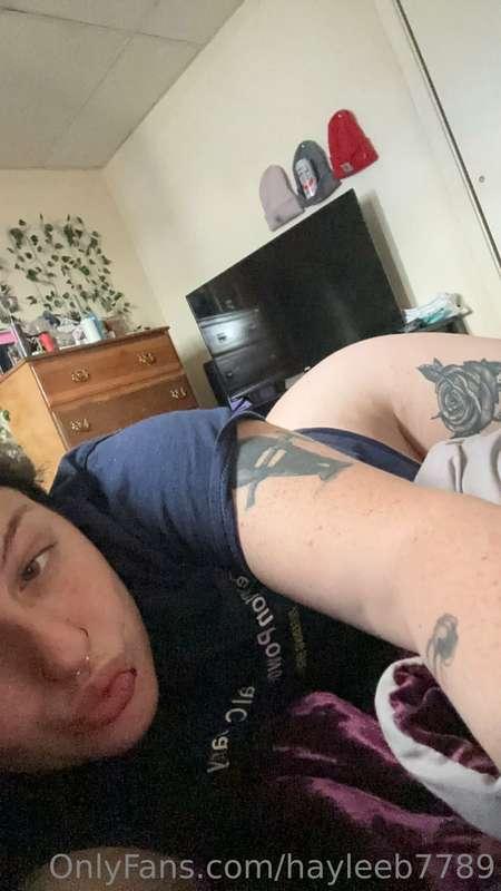 i want you to come play with me ;) what do you say daddy? 😏