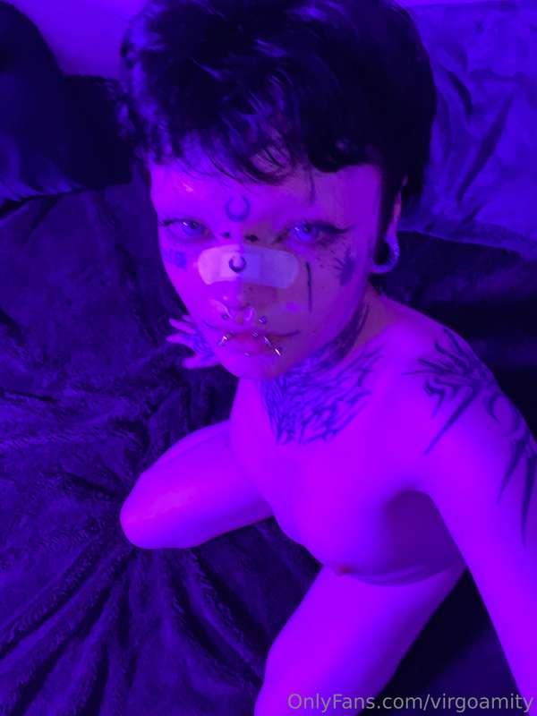 Will you help me?😈💜👾🍆