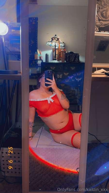 I need some ideas of what you want to see on here. 😈 Cum giv..