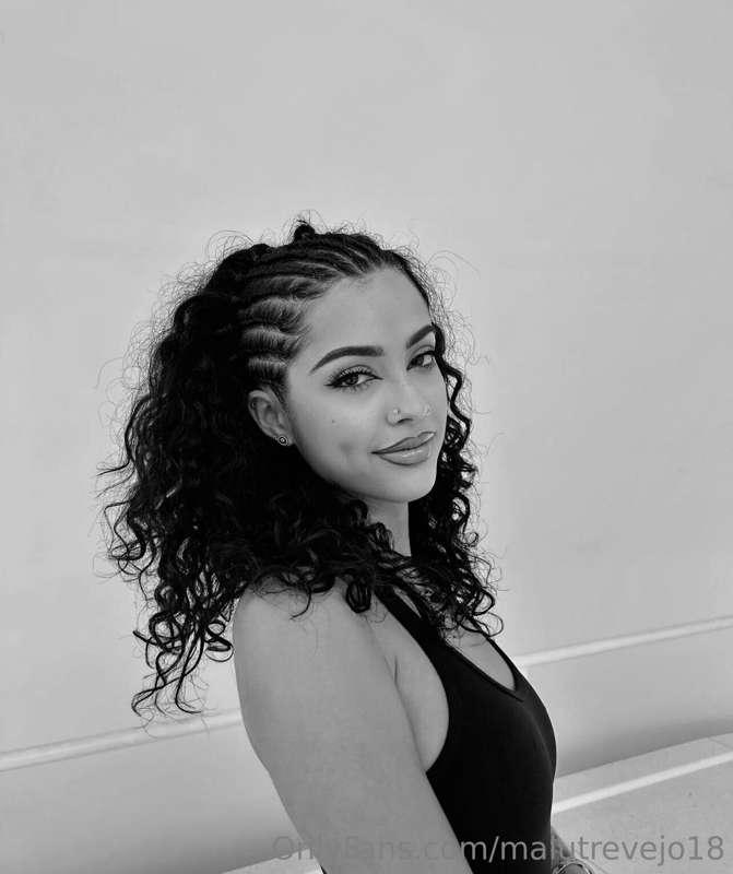 black and white just hits different sometimes 🖤