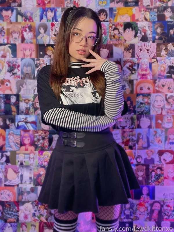 lewdkittenxo image #3