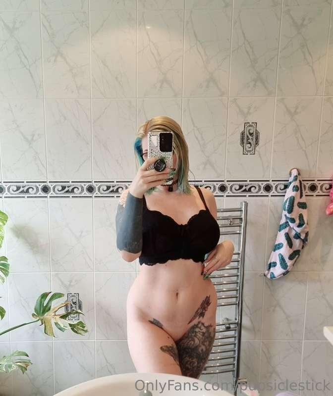 cute lil photo set because ily all <3