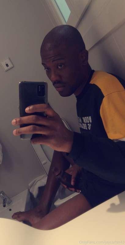 Look At Here 👽🍁😈 Hey GUYS 👋🏾🥰🖤