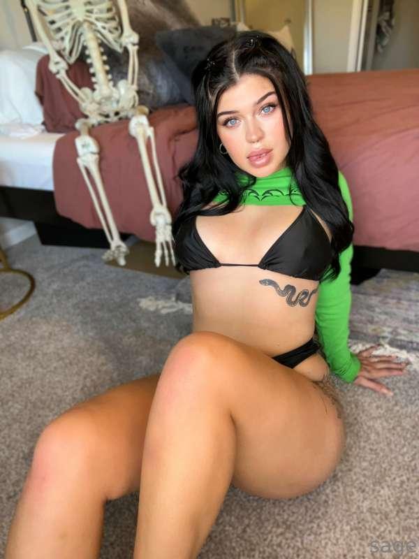 I want to be YOUR cum slut