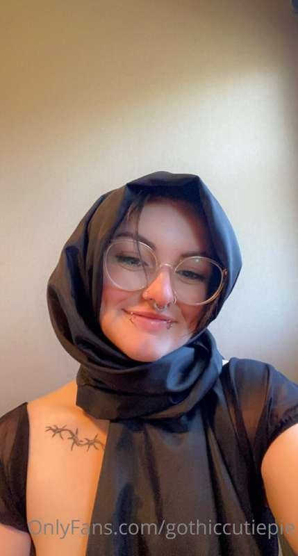 gothiccutiepie image #0