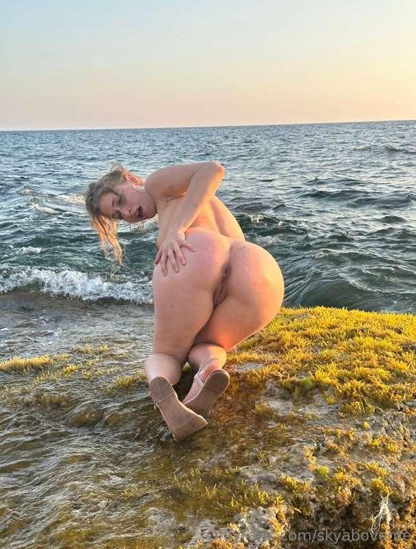 Not just porn - I am the✨porn art girl✨