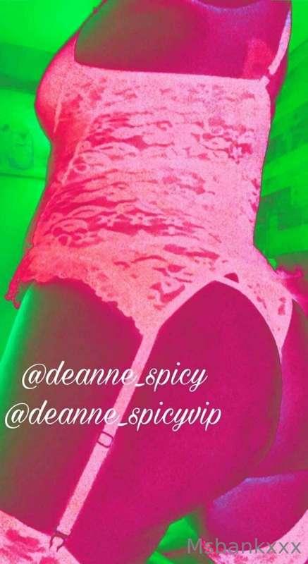 Check out my 🔥friend! The spiciest country girl you will fin..