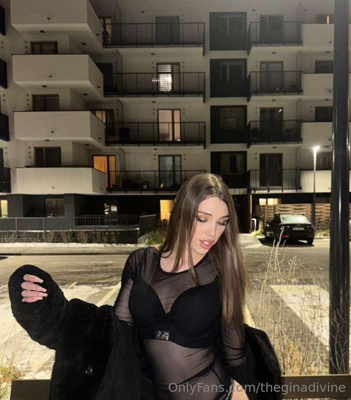 Do you have any plans for this evening? 😏