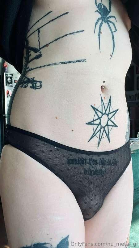 id like to make an announcement 

tummy!!!

that is all