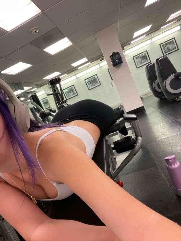 lets work out together? (;