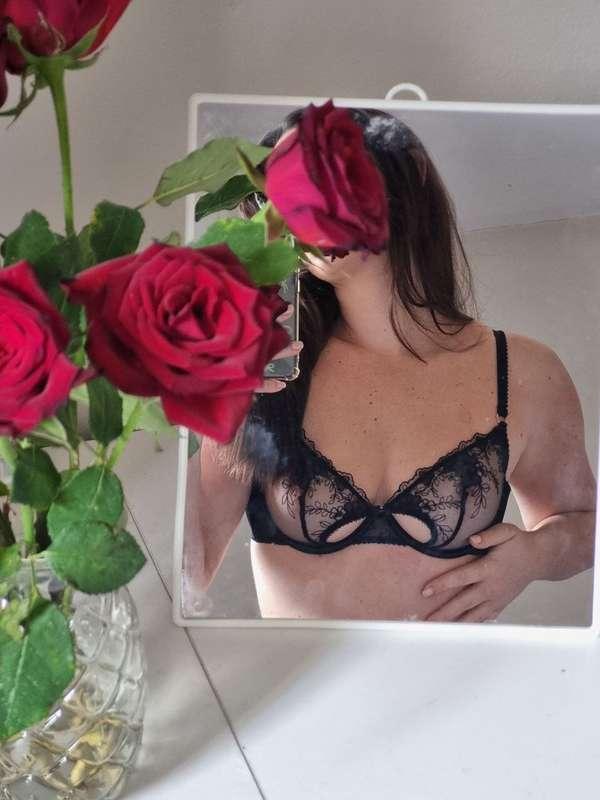 ❤️ can you guess my favourite flower?