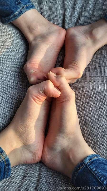 New week, new toes 🥰🥰🦶🏻🦶🏻