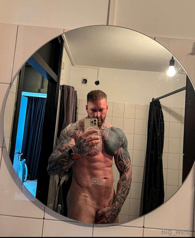Who joins in the shower,and drop their soap 😈😈😈