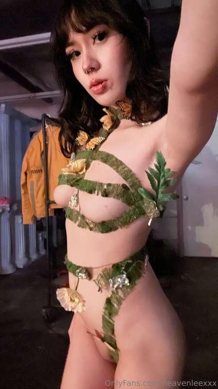 fairy nymph of ur dreams coming soon 🧝🏻‍♀️💚
