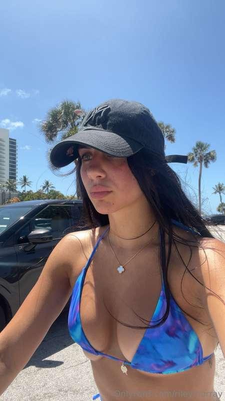 hiding under this cap🧢