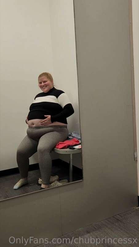 Dressing room fail! My feeder picked out a bunch of clothes ..