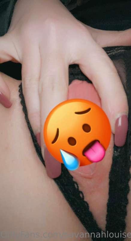 About to play in my new crotchless panties!! Who wants to wa..