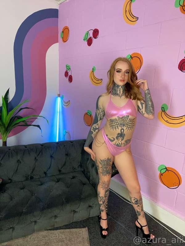 Would you come fuck me in these pleaser heels?🤫