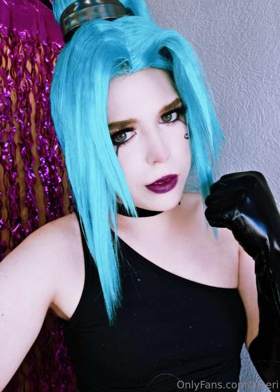 Pienso subir la sesión completa de mi cosplay de Ember McCla..