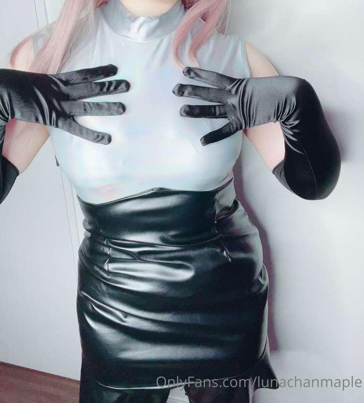 satin globe & leather skirt♡