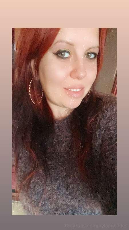 nylongoddes image #0