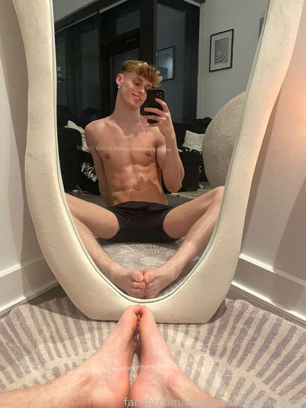 henrytastetherainbow image #1