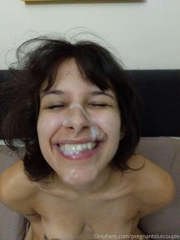 A happy slut is a cum slut