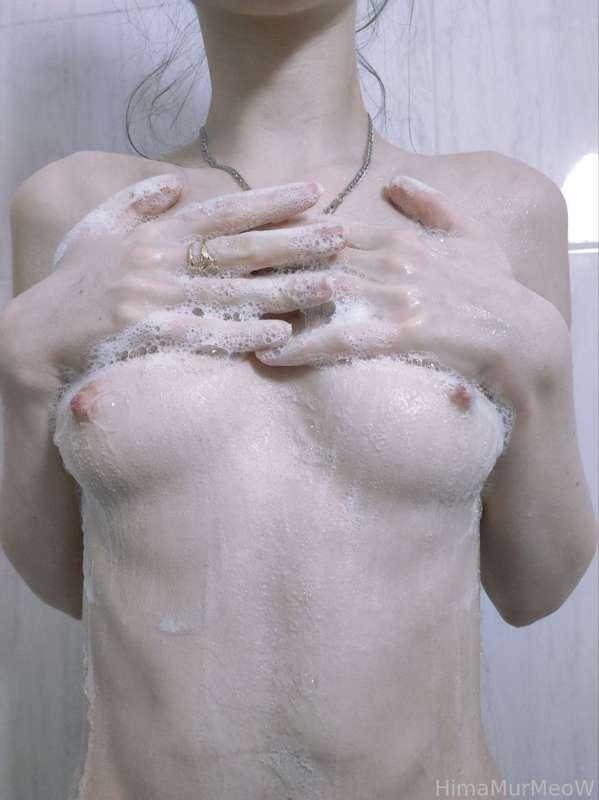 DM