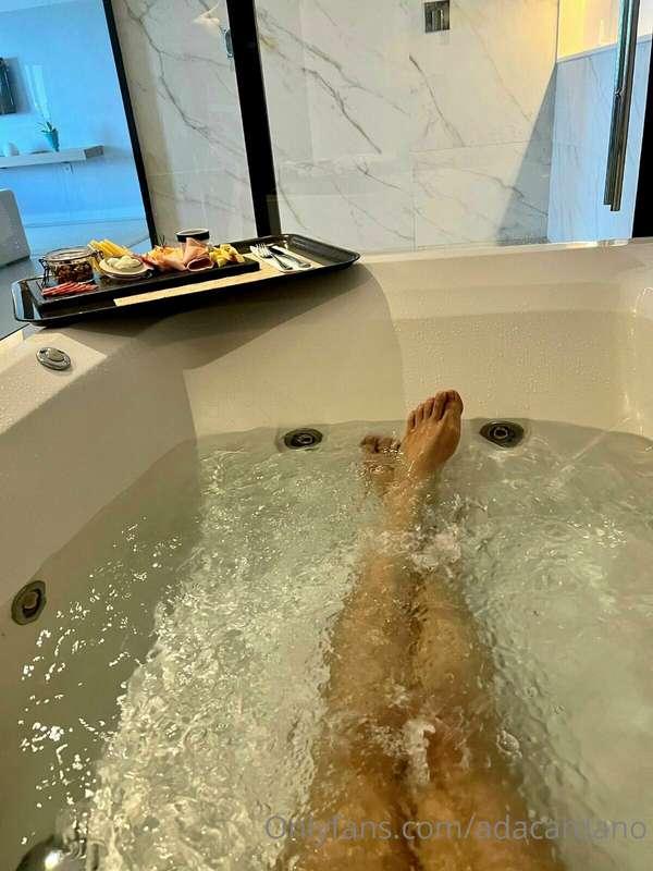 Time to relax between recordings :x