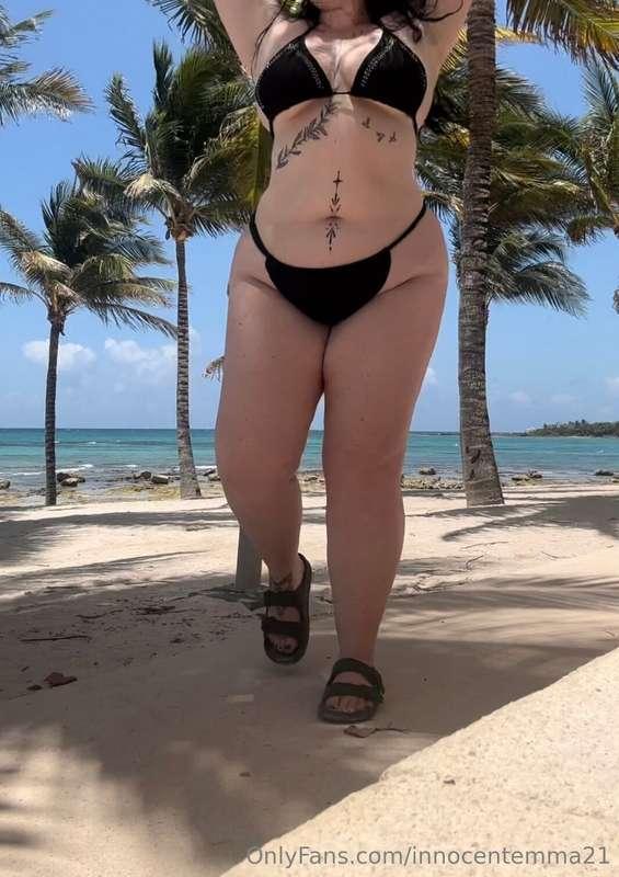Horny slut on the water