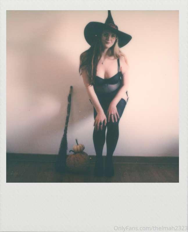 Happy Halloween, ghouls.
