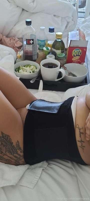Healing. ✨ Y’all spy Life Body on my tray?