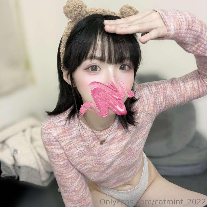 天氣太冷你們有穿暖和一點嗎？不要感冒了呢😘