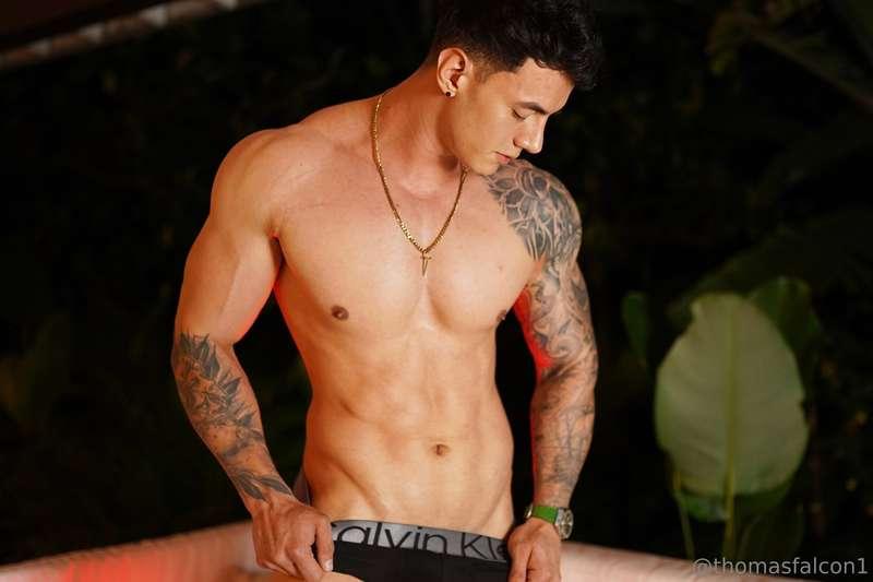 I really want to get naked🤯🔥