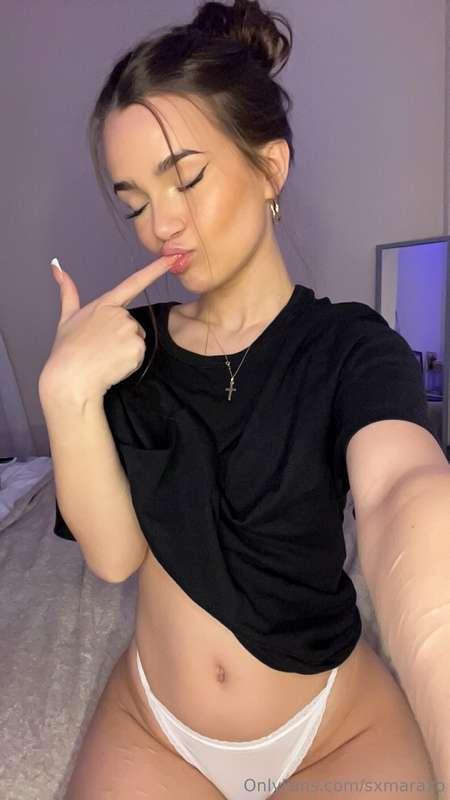 👀