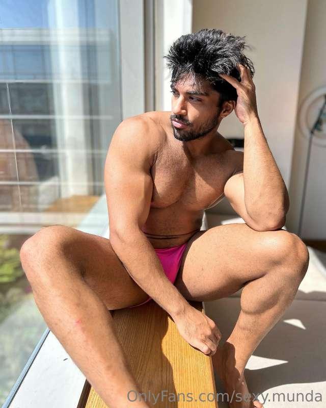 sexy.munda image #1