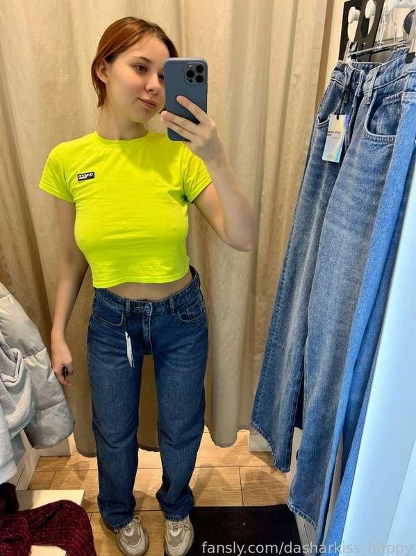 Will you help me choose an outfit?❤️😘😍



#barelylegal #nipples #sexting #bigtits  #slim #cute #petite