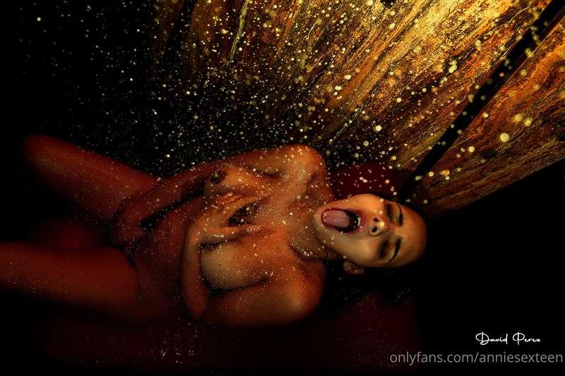 imagino que las gotas de agua son gotas de tu lechita