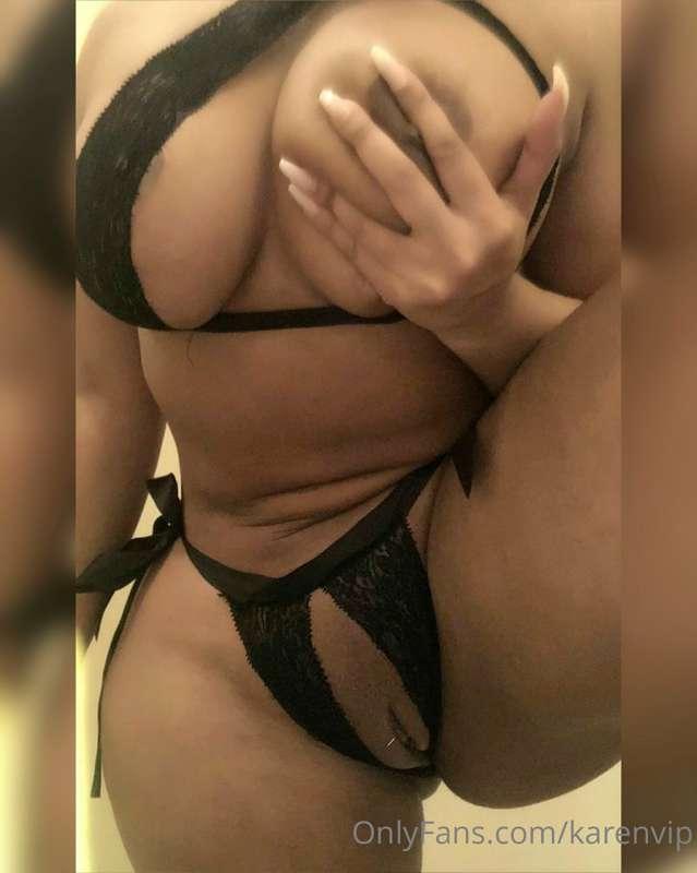 ELLA ES MÍ MADRE desliza y mira su Video suscribete por solo..