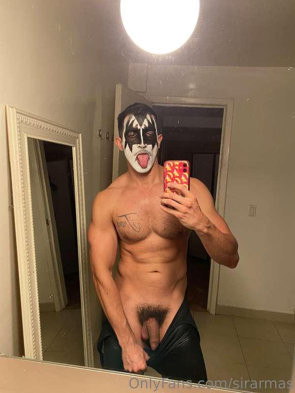 Kiss my dick