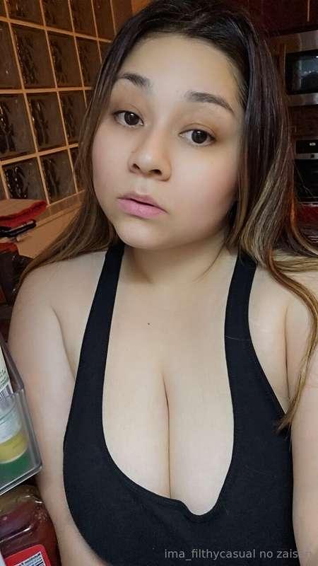 Trying this ‘cooking at home’ thing. Come supervise me. 👩‍🍳🍳