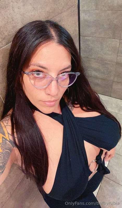 -She is my friend  @scorpiobbyyyy , a stunning brunette with..