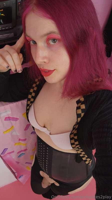 Imagine being nude online CRAZY 😲💓
