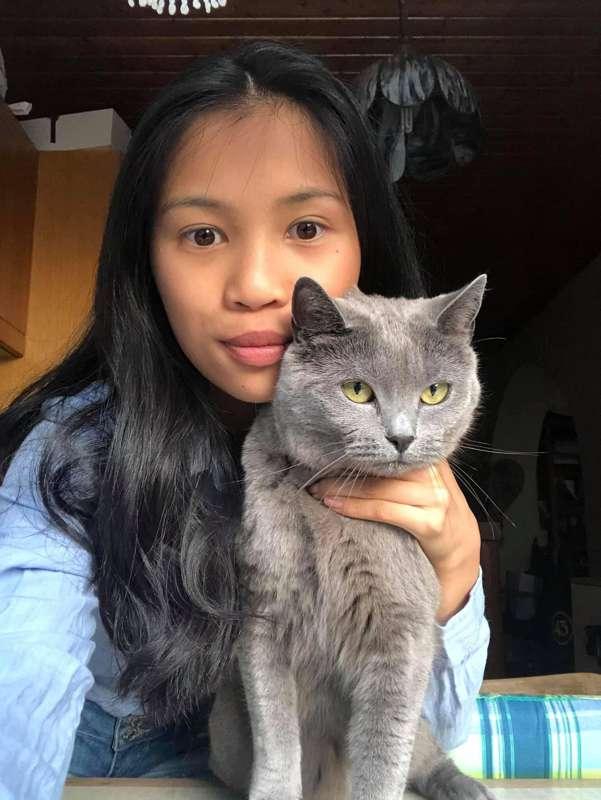 Chilli‘n with the cat 🐈❤️