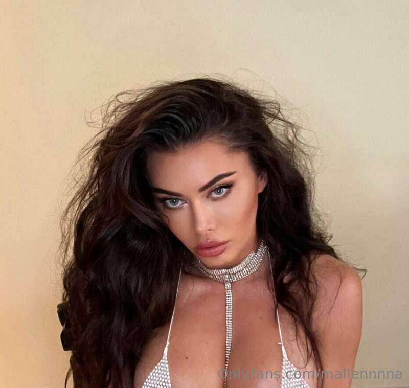 🔥POPULAR SPORTS MODEL @butty_beauty JUST CREATED OF ACCOUNT🔥..