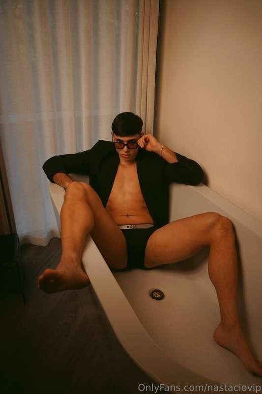 Your messages turn me on more than any pic. Wanna play in pr..