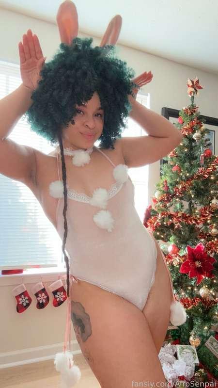 Your favorite Bunny Senpai with a lil added Goober at the end 😝✨

I nominate this outfit for you to rip off of me 🥰

I broke this as soon as I got it on due to ass-too-fat 🤣  there’s plenty to distract you from even noticing though 😏


#fyp #peekaboo #ass #bubblebutt #cfbg #petite #smallboobs #velvet #holidays #lingerie #goober #cutie #afro #curlyafro #multiracial #bisexual 