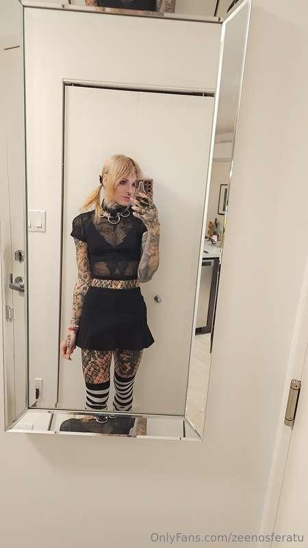 Going out tonight 💋