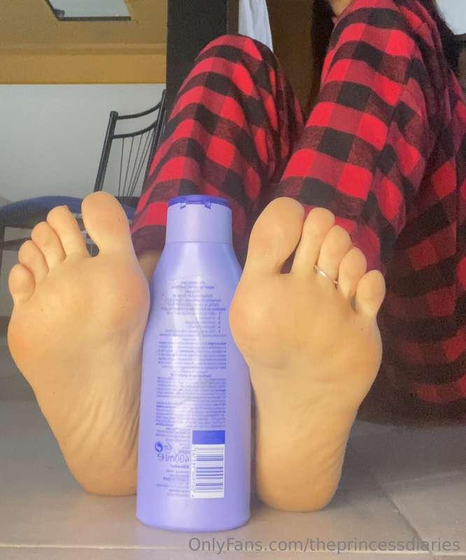 tell me just one word to describe these soles😚​😏​
